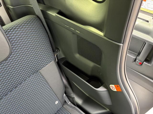 タントカスタムＲＳ１５インチアルミホイール　キーフリーシステム　プッシュボタンスタート　オートエアコン（プッシュ式）　フルＬＥＤヘッドランプ　オート格納式カラードドアミラー　本革巻ステアリングホイール（静岡県）の中古車