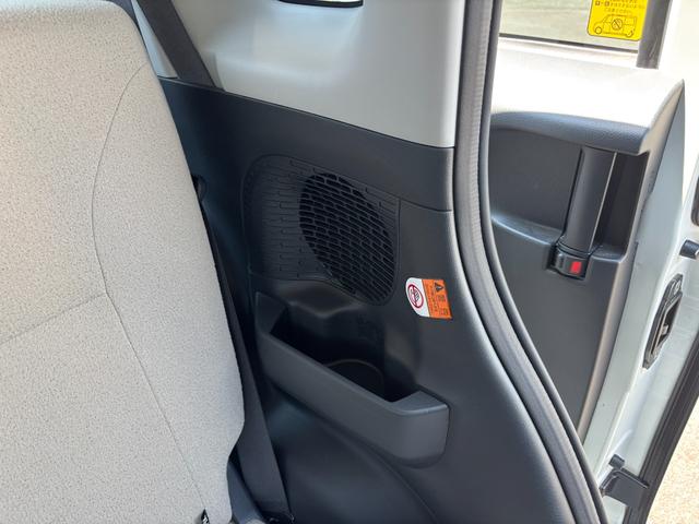 ムーヴキャンバスＧメイクアップＶＳ　ＳＡIII１４インチフルホイールキャップ　ＬＥＤヘッドランプ　キーフリーシステム　両側パワースライドドア　オートエアコン（プッシュ式）　オートライト　置きラクボックス（静岡県）の中古車