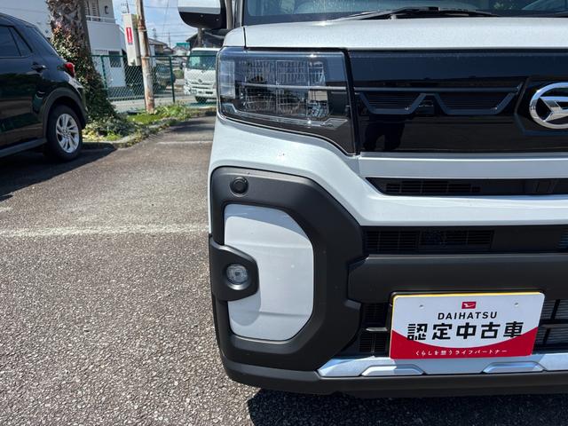 タントファンクロス１４インチアルミホイール　フルＬＥＤヘッドランプ　オート格納式カラードドアミラー　両側パワースライドドア　キーフリーシステム　プッシュボタンスタート（静岡県）の中古車