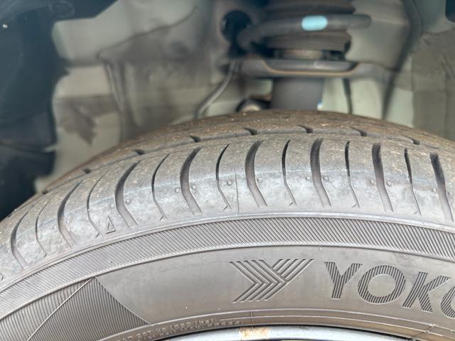 ムーヴキャンバスＧメイクアップリミテッド　ＳＡIII１４インチフルホイールキャップ　ＬＥＤヘッドランプ　キーフリーシステム　両側パワースライドドア　オートエアコン（プッシュ式）　オートライト　置きラクボックス（静岡県）の中古車