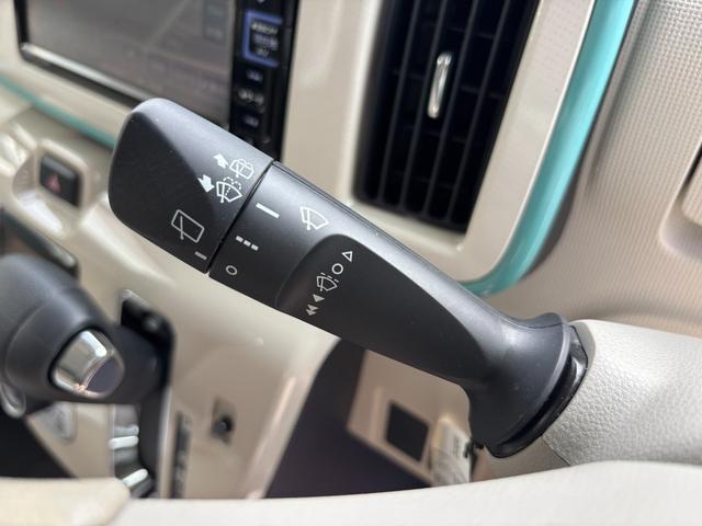 ムーヴキャンバスＧメイクアップリミテッド　ＳＡIII１４インチフルホイールキャップ　ＬＥＤヘッドランプ　キーフリーシステム　両側パワースライドドア　オートエアコン（プッシュ式）　オートライト　置きラクボックス（静岡県）の中古車