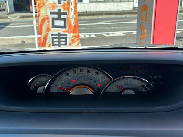 ムーヴキャンバスGメイクアップ SAIII14インチフルホイールキャップ LEDヘッドランプ キーフリーシステム 両側パワースライドドア オートエアコン(プッシュ式) オートライト 置きラクボックス(静岡県)の中古車