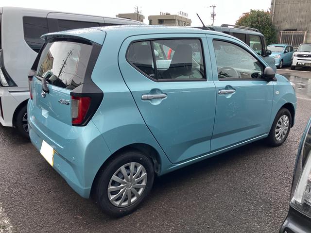 ミライースＬ　ＳＡIII１３インチフルホイールキャップ　マルチリフレクターハロゲンヘッドランプ　可倒式ドアミラー　自発光式デジタルメーターアンバーイルミネーションメーター　マニュアルエアコン（ダイヤル式）　キーレスエントリー（静岡県）の中古車