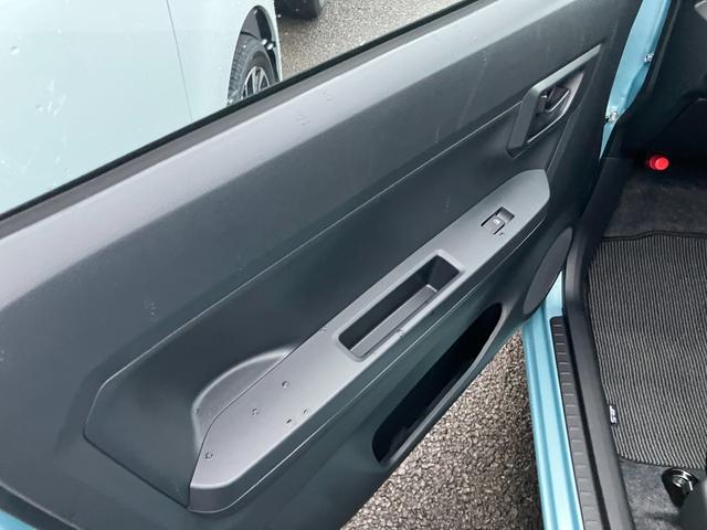 ミライースＬ　ＳＡIII１３インチフルホイールキャップ　マルチリフレクターハロゲンヘッドランプ　可倒式ドアミラー　自発光式デジタルメーターアンバーイルミネーションメーター　マニュアルエアコン（ダイヤル式）　キーレスエントリー（静岡県）の中古車
