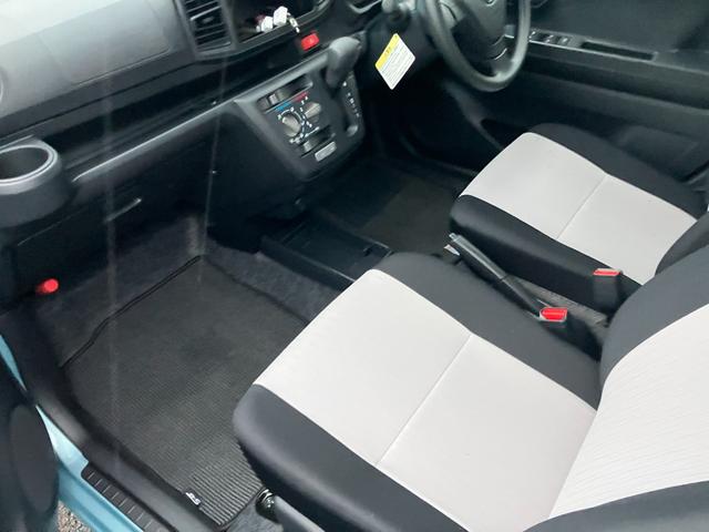 ミライースＬ　ＳＡIII１３インチフルホイールキャップ　マルチリフレクターハロゲンヘッドランプ　可倒式ドアミラー　自発光式デジタルメーターアンバーイルミネーションメーター　マニュアルエアコン（ダイヤル式）　キーレスエントリー（静岡県）の中古車