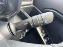 １５インチアルミホイール（シルバー塗装）　オートレベリング機能付フルＬＥＤヘッドランプ　ＬＥＤフォグランプ　本革巻ステアリングホイール　本革巻インパネセンターシフト（静岡県）の中古車
