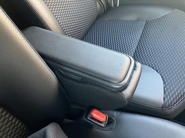 タントカスタムＲＳ１５インチアルミホイール　キーフリーシステム　プッシュボタンスタート　オートエアコン（プッシュ式）　フルＬＥＤヘッドランプ　オート格納式カラードドアミラー　本革巻ステアリングホイール（静岡県）の中古車