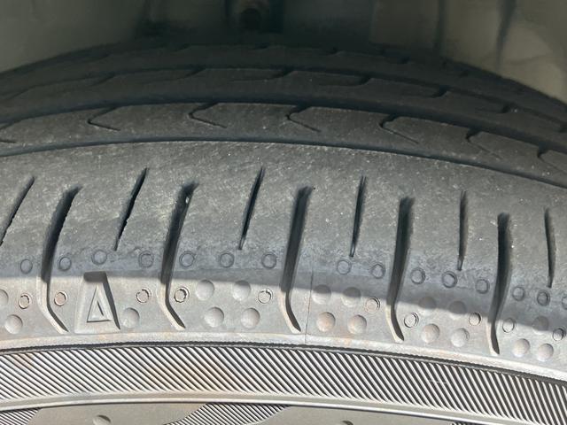 ムーヴカスタム　Ｘ　ハイパーＳＡII１４インチアルミホイール　ウレタンインパネセンターシフト　スーパーＵＶＩＲカットガラス（フロントドア）　ＬＥＤヘッドランプ　自発光式２眼メーター　ＴＦＴカラーマルチインフォメーションディスプレイ（静岡県）の中古車