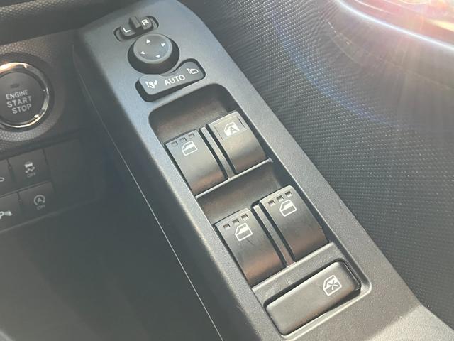 タフトG15インチアルミホイール オートレベリング機能付フルLEDヘッドランプ LEDフォグランプ 本革巻ステアリングホイール 本革巻インパネセンターシフト TFTカラーマルチインフォメーションディスプレイ(静岡県)の中古車