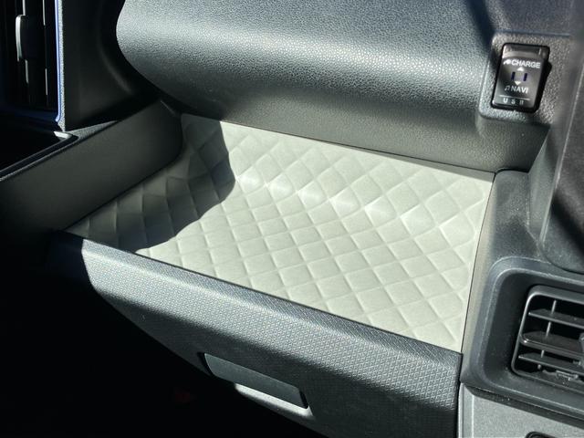 タントX14インチフルホイールキャップ フルLEDヘッドランプ オート格納式カラードドアミラー 左側パワースライドドア TFTカラーマルチインフォメーションディスプレイ フルファブリックシート(静岡県)の中古車