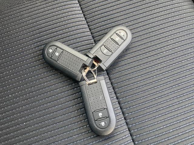 ムーヴカスタム　Ｘリミテッド　ＳＡIII１４インチアルミホイール　スーパーＵＶＩＲカットガラス　ウレタンステアリングホイール　ウレタンインパネセンターシフト　ＬＥＤルームランプ（静岡県）の中古車