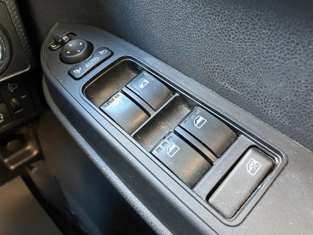 タントX14インチフルホイールキャップ フルLEDヘッドランプ オート格納式カラードドアミラー 左側パワースライドドア TFTカラーマルチインフォメーションディスプレイ フルファブリックシート(静岡県)の中古車