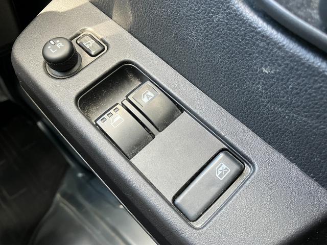 ハイゼットトラックジャンボエクストラＬＥＤヘッドランプ　シートスライド＆リクライニング機構　荷台ステップ　オーバーヘッドシェルフ　マニュアルエアコン　コーナーセンサー（静岡県）の中古車