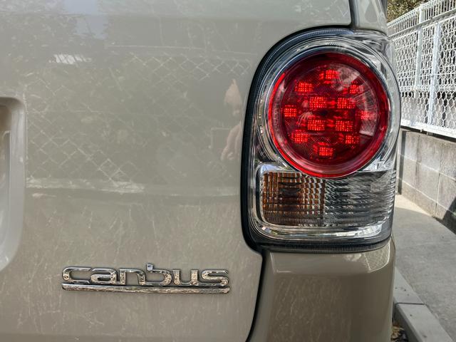 ムーヴキャンバスＧメイクアップリミテッド　ＳＡIII１４インチフルホイールキャップ　ＬＥＤヘッドランプ　キーフリーシステム　両側パワースライドドア　オートエアコン（プッシュ式）　オートライト　置きラクボックス（静岡県）の中古車