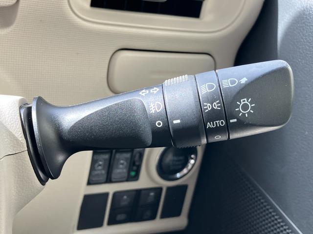 ムーヴキャンバスＧメイクアップリミテッド　ＳＡIII１４インチフルホイールキャップ　ＬＥＤヘッドランプ　キーフリーシステム　両側パワースライドドア　オートエアコン（プッシュ式）　オートライト　置きラクボックス（静岡県）の中古車