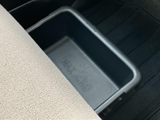 ムーヴキャンバスＧメイクアップリミテッド　ＳＡIII１４インチフルホイールキャップ　ＬＥＤヘッドランプ　キーフリーシステム　両側パワースライドドア　オートエアコン（プッシュ式）　オートライト　置きラクボックス（静岡県）の中古車