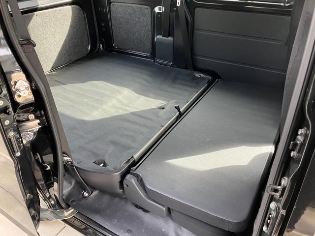 ハイゼットカーゴＤＸＣＶＴ　撥水フルファブリックシート表皮　オーバーヘッドシェルフ　アッパートレイ　キーレスエントリー　ユースフルナット（３１ヶ所）（静岡県）の中古車