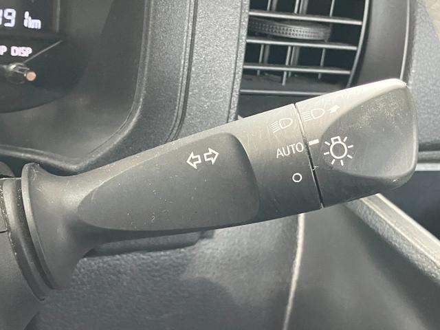 ハイゼットカーゴＤＸＣＶＴ　撥水フルファブリックシート表皮　オーバーヘッドシェルフ　アッパートレイ　キーレスエントリー　ユースフルナット（３１ヶ所）（静岡県）の中古車