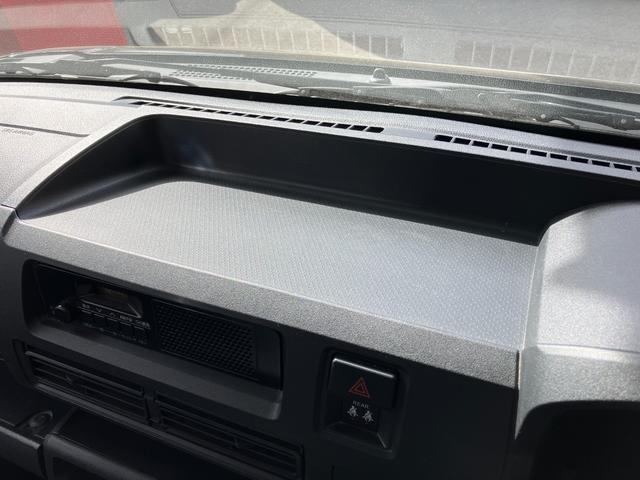 ハイゼットカーゴＤＸＣＶＴ　撥水フルファブリックシート表皮　オーバーヘッドシェルフ　アッパートレイ　キーレスエントリー　ユースフルナット（３１ヶ所）（静岡県）の中古車