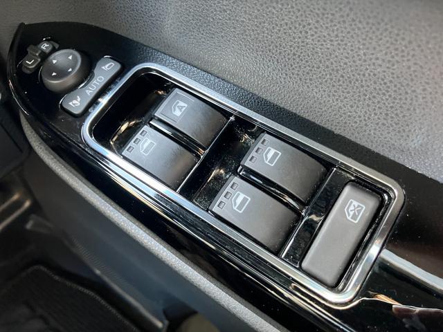 タントカスタムX14インチアルミホイール 大型エアロバンパー フルLEDヘッドランプ オート格納式カラードドアミラー 両側パワースライドドア キーフリーシステム プッシュボタンスタート(静岡県)の中古車