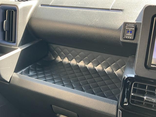 タントカスタムX14インチアルミホイール 大型エアロバンパー フルLEDヘッドランプ オート格納式カラードドアミラー 両側パワースライドドア キーフリーシステム プッシュボタンスタート(静岡県)の中古車