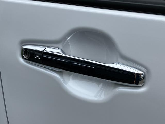 タントカスタムRS15インチアルミホイール キーフリーシステム プッシュボタンスタート オートエアコン(プッシュ式) フルLEDヘッドランプ オート格納式カラードドアミラー 本革巻ステアリングホイール(静岡県)の中古車