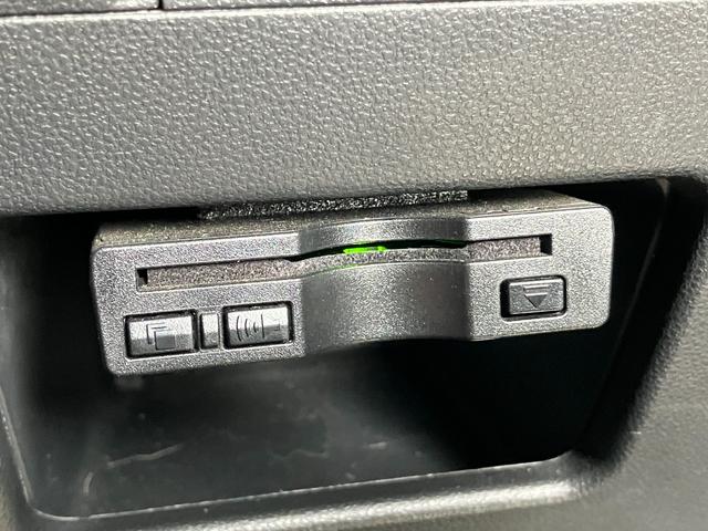 タントカスタムRS トップエディションVS SAIII15インチアルミホイール 大型エアロバンパー LEDヘッドランプ オート格納式カラードドアミラー 本革巻ステアリングホイール 両側パワースライドドア(静岡県)の中古車