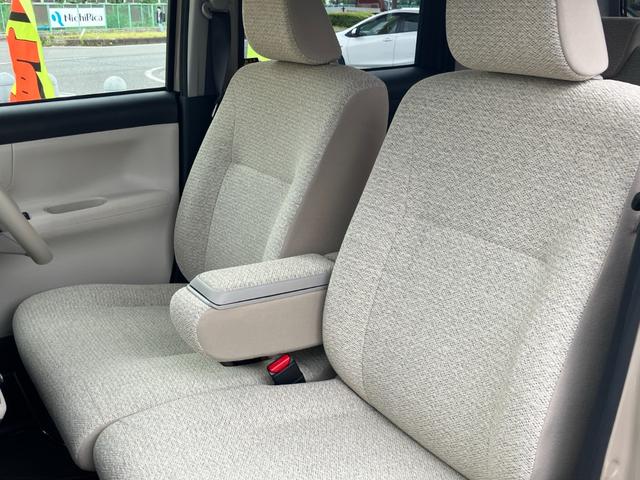 ムーヴキャンバスＸ　ＳＡIII１４インチフルホイールキャップ　キーフリーシステム　オートエアコン（プッシュ式）　プッシュボタンスタート　電動格納ドアミラー　ＵＶカットガラス（静岡県）の中古車