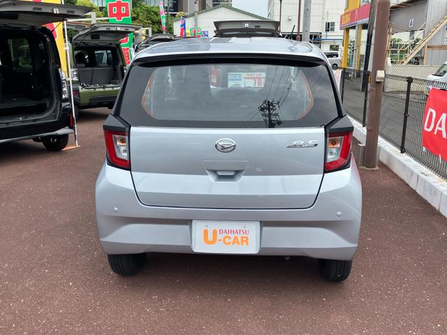 ミライースＬ　ＳＡIII１３インチフルホイールキャップ　マルチリフレクターハロゲンヘッドランプ　可倒式ドアミラー　自発光式デジタルメーターアンバーイルミネーションメーター　マニュアルエアコン（ダイヤル式）　キーレスエントリー（静岡県）の中古車