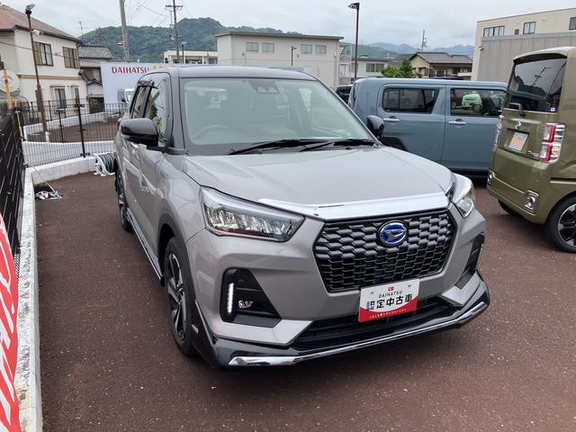 ロッキープレミアムＧ　ＨＥＶ１７インチアルミホイール　ＵＶＩＲカット遮音ガラス　フルＬＥＤヘッドランプ　キーフリーシステム　革巻きステアリングホイール　本革シフトノブ　アクティブマルチインフォメーションメーター（静岡県）の中古車