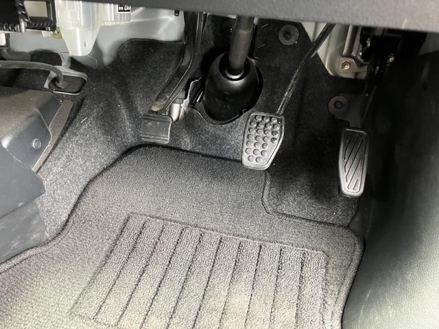 ハイゼットカーゴクルーズＣＶＴ　電動格納式カラードドアミラー　スーパーＵＶＩＲカットガラス（フロントウィンドウ）　１２インチフルホイールキャップ　撥水フルファヴリックシート表皮　大型ＬＥＤ荷室灯　キーフリーシステム（静岡県）の中古車