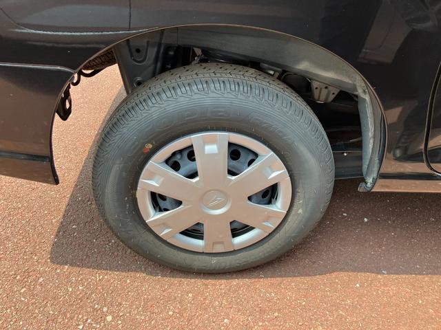 ハイゼットカーゴクルーズＣＶＴ　電動格納式カラードドアミラー　スーパーＵＶＩＲカットガラス（フロントウィンドウ）　１２インチフルホイールキャップ　撥水フルファヴリックシート表皮　大型ＬＥＤ荷室灯　キーフリーシステム（静岡県）の中古車