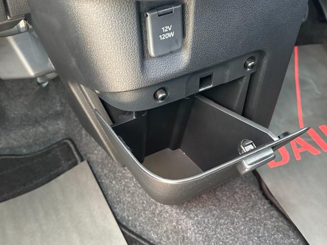 ムーヴキャンバスストライプスＧ１４インチフルホイールキャップ　ＬＥＤヘッドランプ　ＬＥＤフォグランプ　ホっとカップホルダー　両側パワースライドドア　キーフリーシステム　プッシュボタンスタート　ＵＶカットガラス（静岡県）の中古車