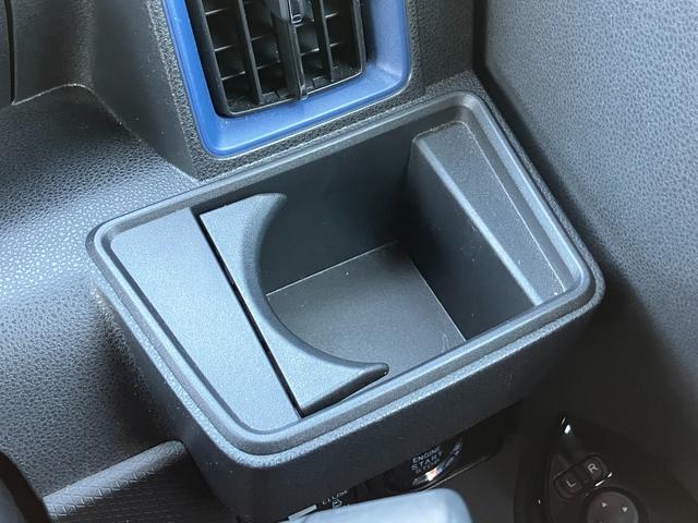 タントカスタムＲＳ１５インチアルミホイール　キーフリーシステム　プッシュボタンスタート　オートエアコン（プッシュ式）　フルＬＥＤヘッドランプ　オート格納式カラードドアミラー　本革巻ステアリングホイール（静岡県）の中古車