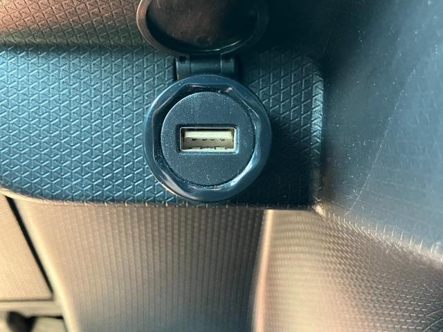 タントカスタムＲＳ１５インチアルミホイール　キーフリーシステム　プッシュボタンスタート　オートエアコン（プッシュ式）　フルＬＥＤヘッドランプ　オート格納式カラードドアミラー　本革巻ステアリングホイール（静岡県）の中古車