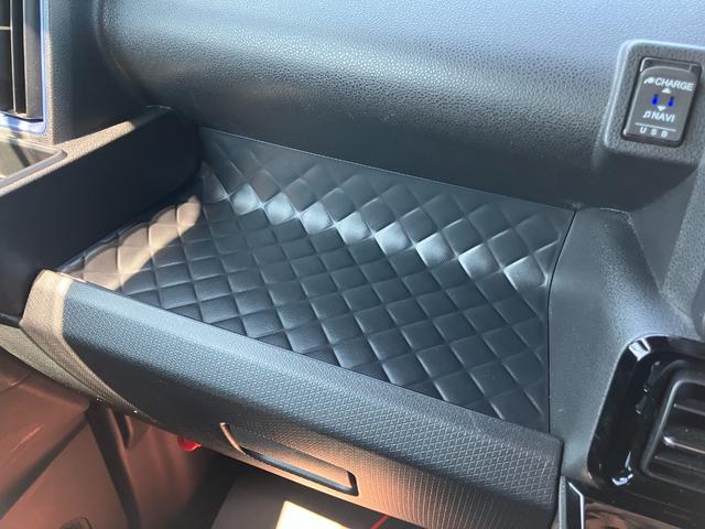 タントカスタムＲＳ１５インチアルミホイール　キーフリーシステム　プッシュボタンスタート　オートエアコン（プッシュ式）　フルＬＥＤヘッドランプ　オート格納式カラードドアミラー　本革巻ステアリングホイール（静岡県）の中古車