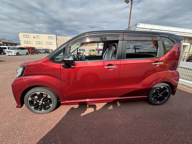 ムーヴカスタム　ＲＳ　ハイパーＳＡIIＬＥＤヘッドライト　１５インチアルミホイール　キーフリーシステム　チルトステアリング　ＵＶカットガラス　運転席シートリフター（静岡県）の中古車