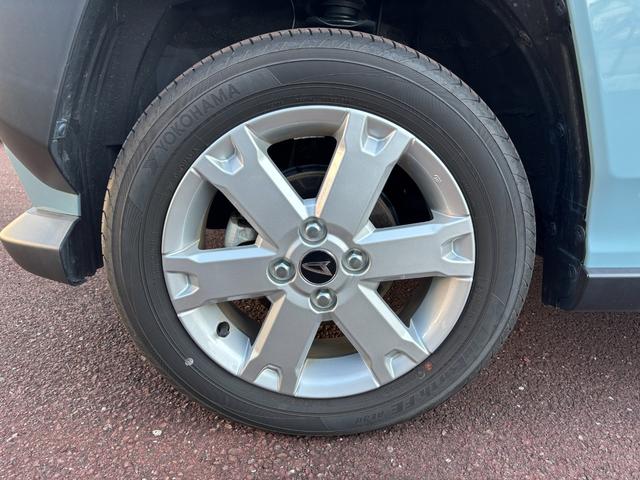 タフトG クロムベンチャーメッキドアアウターハンドル 15インチアルミホイール オートレベリング機能付フルLEDヘッドランプ LEDフォグランプ 本革巻ステアリングホイール 本革巻インパネセンターシフト(静岡県)の中古車