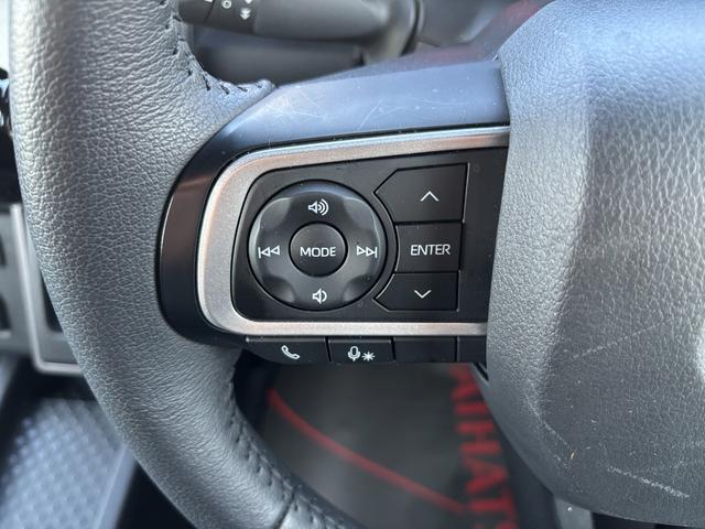 タフトG クロムベンチャーメッキドアアウターハンドル 15インチアルミホイール オートレベリング機能付フルLEDヘッドランプ LEDフォグランプ 本革巻ステアリングホイール 本革巻インパネセンターシフト(静岡県)の中古車