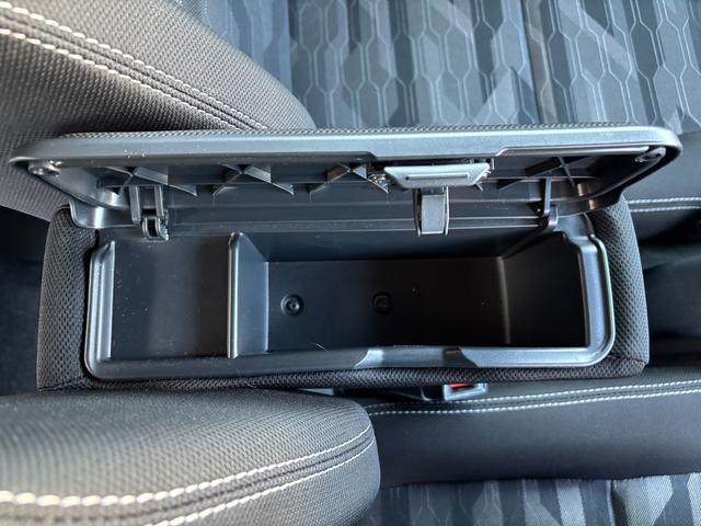 タフトG クロムベンチャーメッキドアアウターハンドル 15インチアルミホイール オートレベリング機能付フルLEDヘッドランプ LEDフォグランプ 本革巻ステアリングホイール 本革巻インパネセンターシフト(静岡県)の中古車