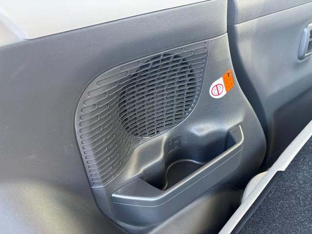 ムーヴキャンバスGメイクアップVS SAIII14インチフルホイールキャップ LEDヘッドランプ キーフリーシステム 両側パワースライドドア オートエアコン(プッシュ式) オートライト 置きラクボックス(静岡県)の中古車