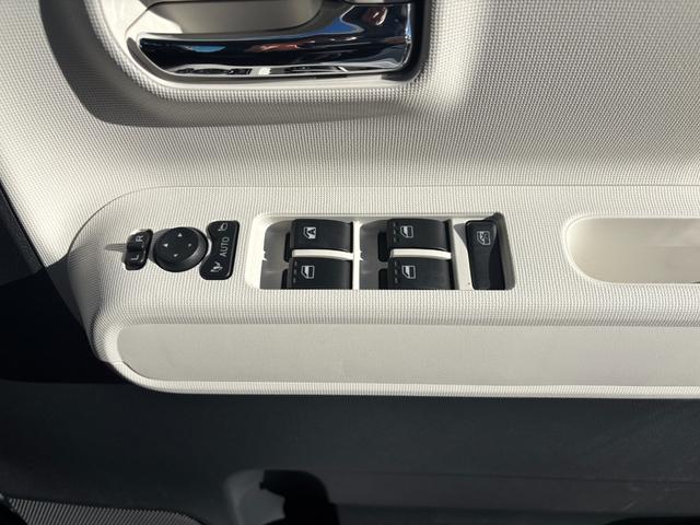 ムーヴキャンバスストライプスG14インチフルホイールキャップ LEDヘッドランプ LEDフォグランプ ホっとカップホルダー 両側パワースライドドア キーフリーシステム プッシュボタンスタート UVカットガラス(静岡県)の中古車