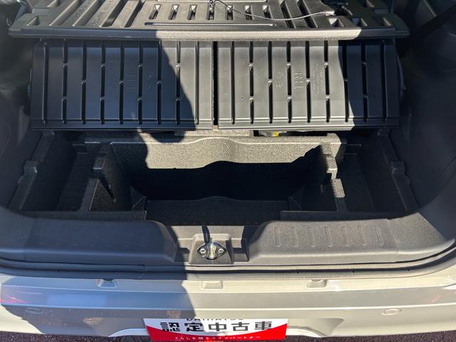 ムーヴキャンバスストライプスG14インチフルホイールキャップ LEDヘッドランプ LEDフォグランプ ホっとカップホルダー 両側パワースライドドア キーフリーシステム プッシュボタンスタート UVカットガラス(静岡県)の中古車