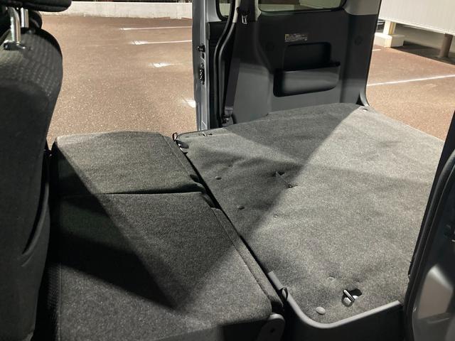 ハイゼットカーゴクルーズＳＡIII４ＡＴ　電動格納式カラードドアミラー　スーパーＵＶＩＲカットガラス（フロントウィンドウ）　１２インチフルホイールキャップ　撥水フルファヴリックシート表皮　大型ＬＥＤ荷室灯　マニュアルエアコン（静岡県）の中古車