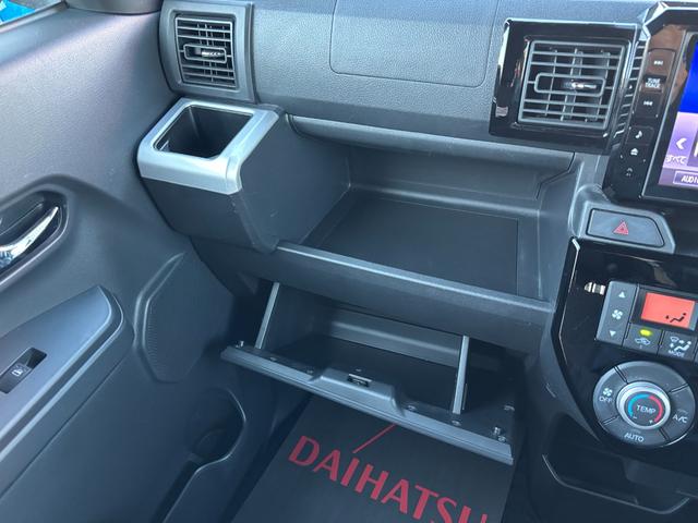 ウェイクGターボリミテッドSAIII15インチアルミホイール 両側パワースライドドア UVカットガラス キーフリーシステム オートエアコン(プッシュ式) LEDヘッドランプ(静岡県)の中古車