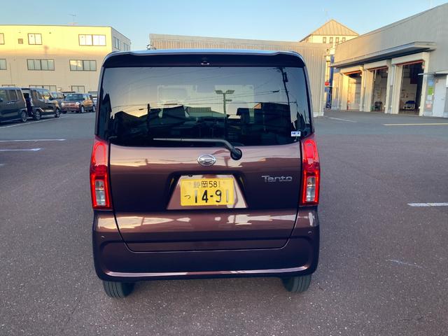 タントＸターボ１４インチフルホイールキャップ　フルＬＥＤヘッドランプ　オート格納式カラードドアミラー　左側パワースライドドア　ＴＦＴカラーマルチインフォメーションディスプレイ　本革巻きステアリングホイール（静岡県）の中古車