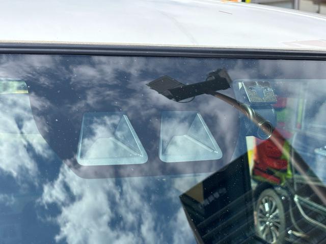 タントカスタムＲＳスタイルセレクション１５インチアルミホイール　大型エアロバンパー　フルＬＥＤヘッドランプ　オート格納式カラードドアミラー　両側パワースライドドア　ＴＦＴカラーマルチインフォメーションディスプレイ　革巻ステアリングホイール（静岡県）の中古車