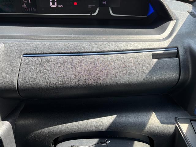 タントカスタムＲＳスタイルセレクション１５インチアルミホイール　大型エアロバンパー　フルＬＥＤヘッドランプ　オート格納式カラードドアミラー　両側パワースライドドア　ＴＦＴカラーマルチインフォメーションディスプレイ　革巻ステアリングホイール（静岡県）の中古車