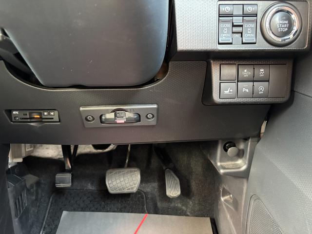 タントカスタムＲＳスタイルセレクション１５インチアルミホイール　大型エアロバンパー　フルＬＥＤヘッドランプ　オート格納式カラードドアミラー　両側パワースライドドア　ＴＦＴカラーマルチインフォメーションディスプレイ　革巻ステアリングホイール（静岡県）の中古車