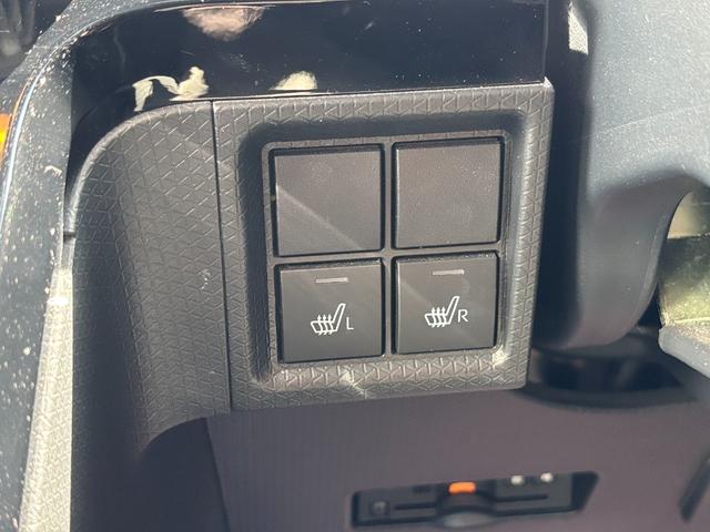 タントカスタムＲＳスタイルセレクション１５インチアルミホイール　大型エアロバンパー　フルＬＥＤヘッドランプ　オート格納式カラードドアミラー　両側パワースライドドア　ＴＦＴカラーマルチインフォメーションディスプレイ　革巻ステアリングホイール（静岡県）の中古車